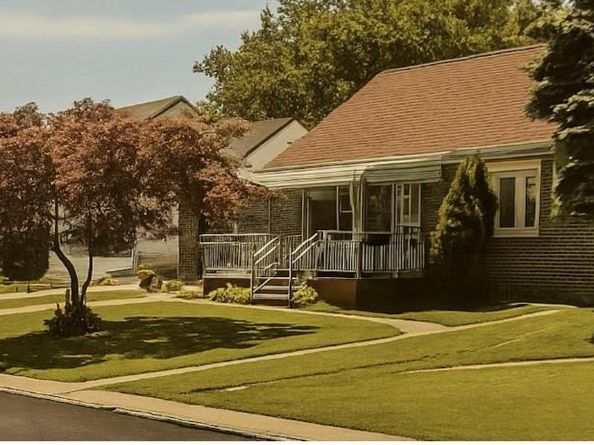 217-24 121 Avenue, Cambria Heights NY 11411