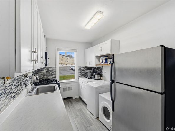 252-01 72nd Avenue Lower, Bellerose NY 11426