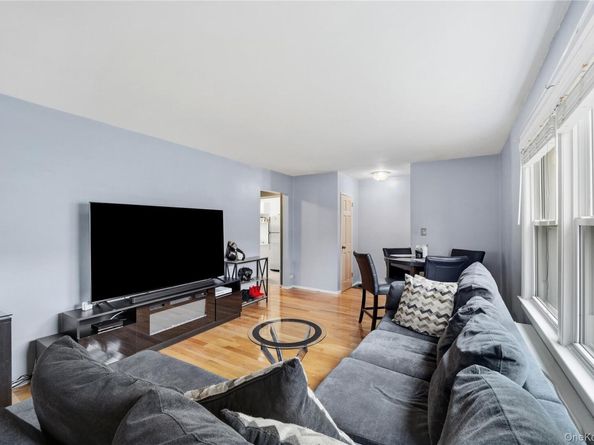 252-01 72nd Avenue Lower, Bellerose NY 11426