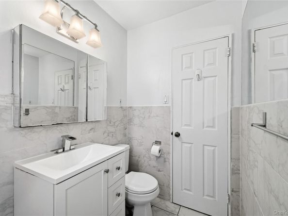 252-01 72nd Avenue Lower, Bellerose NY 11426