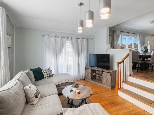 277 Horseblock Road, Farmingville NY 11738