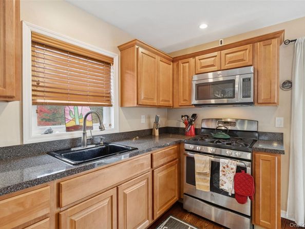 31 Amityville Road, Sound Beach NY 11789