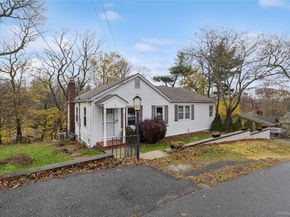 31 Amityville Road, Sound Beach NY 11789