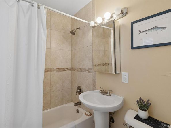 31 Amityville Road, Sound Beach NY 11789