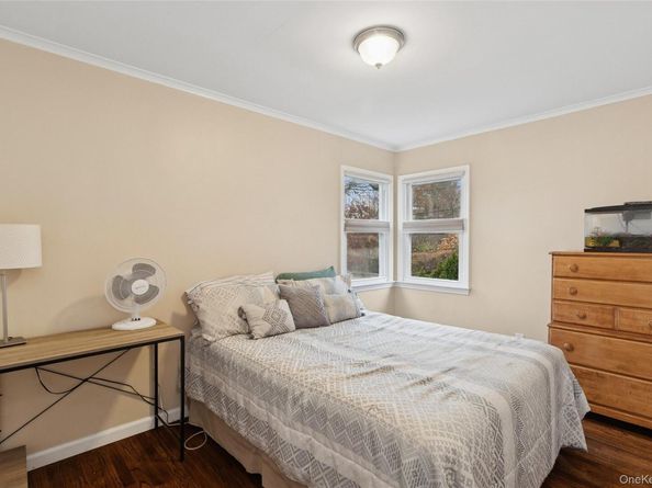 31 Amityville Road, Sound Beach NY 11789