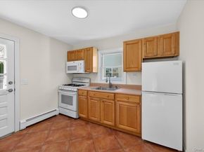 6 Glenda Drive, West Babylon NY 11704