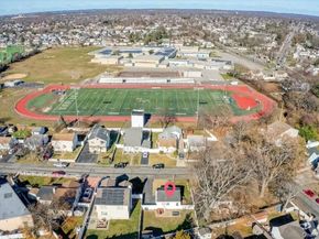 6 Glenda Drive, West Babylon NY 11704