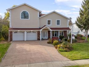 89 Nottingham Road, Manhasset Hills NY 11040