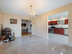 89 Nottingham Road, Manhasset Hills NY 11040