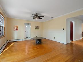 89 Nottingham Road, Manhasset Hills NY 11040