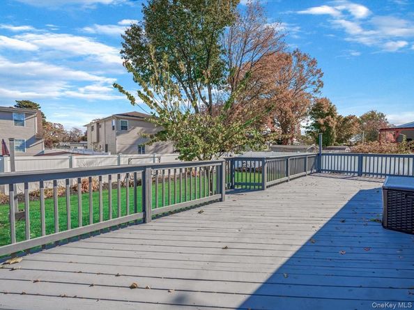 121 S 30th Street, Wyandanch NY 11798