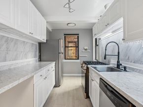 142 Garth Road 2J, Scarsdale NY 10583