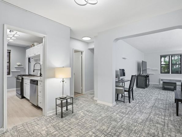 142 Garth Road 2J, Scarsdale NY 10583