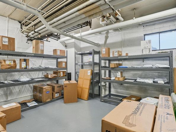 142 Garth Road 2J, Scarsdale NY 10583