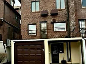 7717 82nd Street, Glendale NY 11385