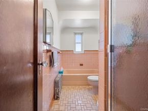 7717 82nd Street, Glendale NY 11385