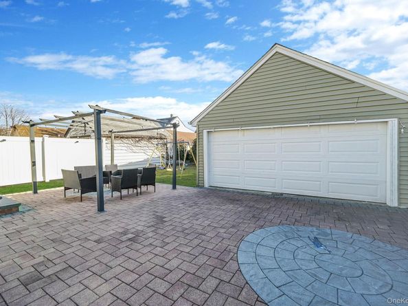 189 Oak Street, West Hempstead NY 11552