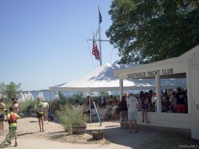 470 Goose Creek Lane, Southold NY 11971