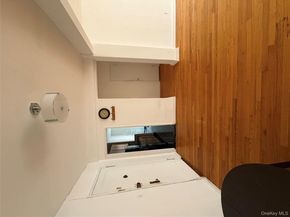 2090 Barnes Avenue 4D, Bronx NY 10462