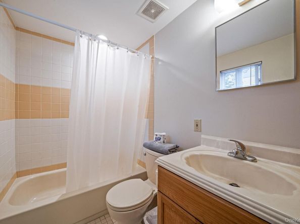 182 Crystal Brook Hollow Road, Port Jefferson Station NY 11776