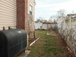 839 7th Street, West Babylon NY 11704