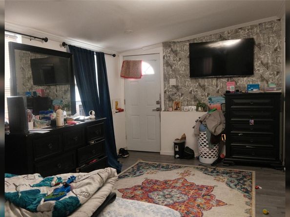 839 7th Street, West Babylon NY 11704