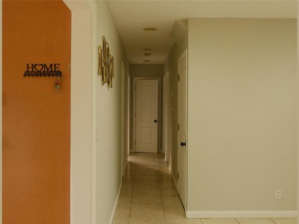 839 7th Street, West Babylon NY 11704