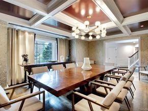 4 Meadowbrook Lane, Old Westbury NY 11568