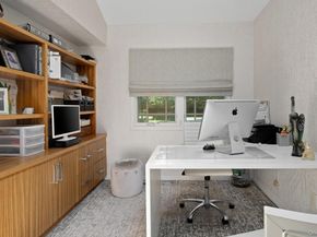 4 Meadowbrook Lane, Old Westbury NY 11568