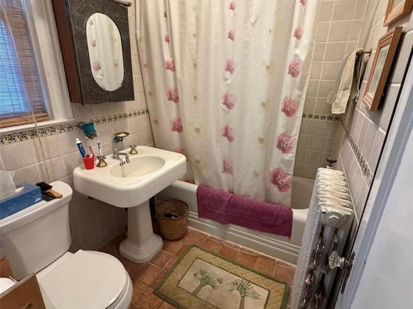 6004 NETHERLAND Avenue, Bronx NY 10471