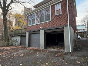 6004 NETHERLAND Avenue, Bronx NY 10471