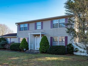 290 E Woodside Avenue, Patchogue NY 11772