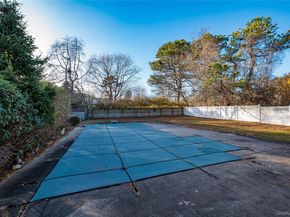 290 E Woodside Avenue, Patchogue NY 11772