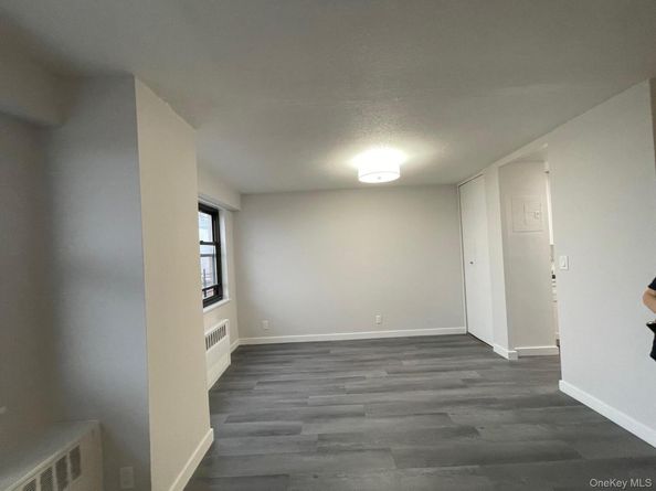 155 Ferris Avenue 11B, White Plains NY 10603