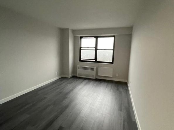 155 Ferris Avenue 11B, White Plains NY 10603