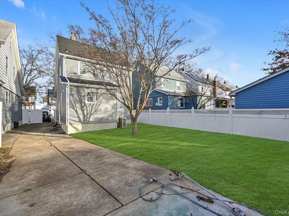 86-30 233rd Street, Bellerose NY 11427