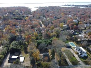 78 Bay Avenue W, Hampton Bays NY 11946