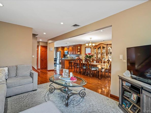 145-65 9th Avenue, Whitestone NY 11357