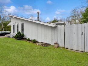 6 Montauk Boulevard, East Hampton NY 11937