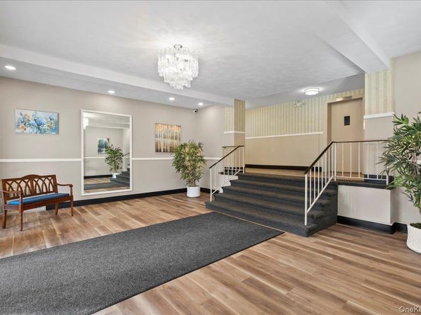 2241 Palmer Avenue 2P, New Rochelle NY 10801