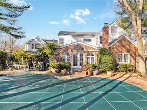 164 Waverly Avenue, East Rockaway NY 11518