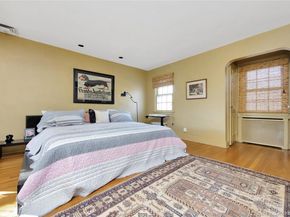 164 Waverly Avenue, East Rockaway NY 11518