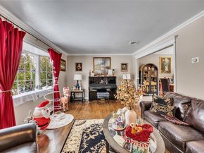 20 Soundview Drive, Shoreham NY 11786