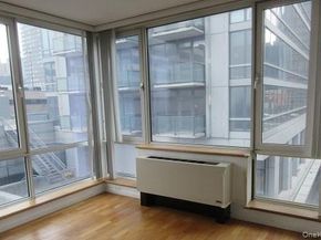 635 W 42nd Street 5F, New York (Manhattan) NY 10036