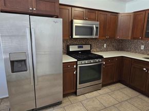 11502 Poppenhusen Avenue, College Point NY 11356