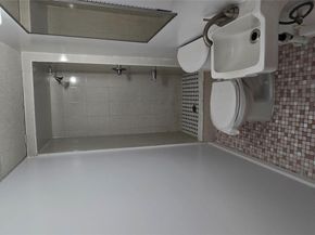 11502 Poppenhusen Avenue, College Point NY 11356