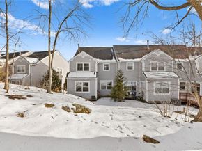 10 Guilford Circle, Goldens Bridge NY 10526