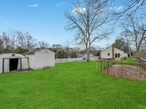 160 Oak Street, Mattituck NY 11952