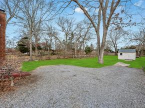 160 Oak Street, Mattituck NY 11952