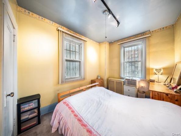 41-71 Gleane Street, Elmhurst NY 11373